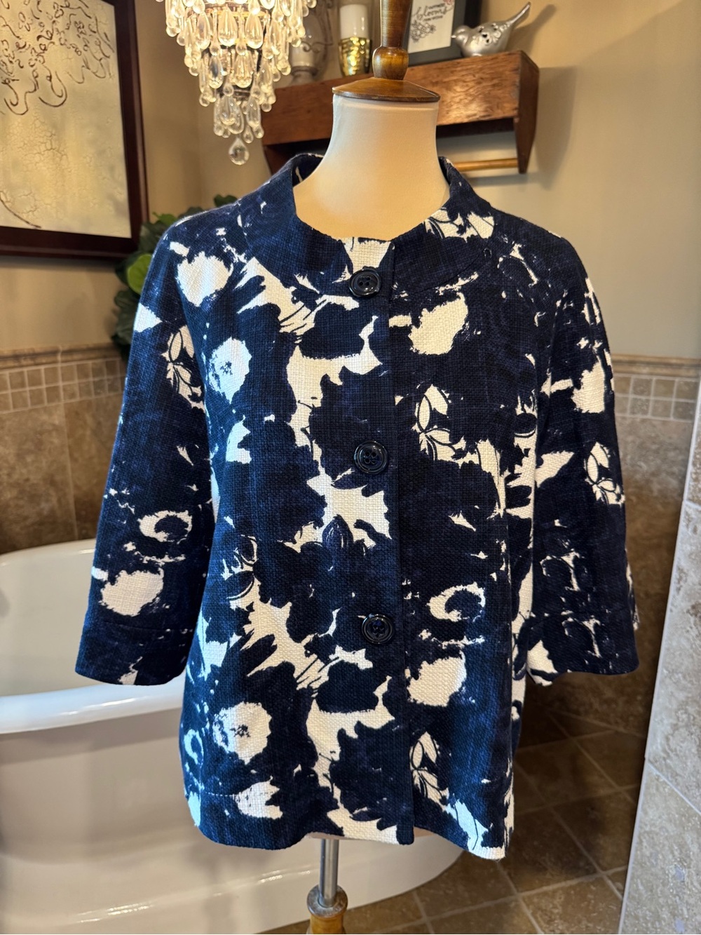Lafayette 148 New York Navy and White Floral Button Jacket size 16